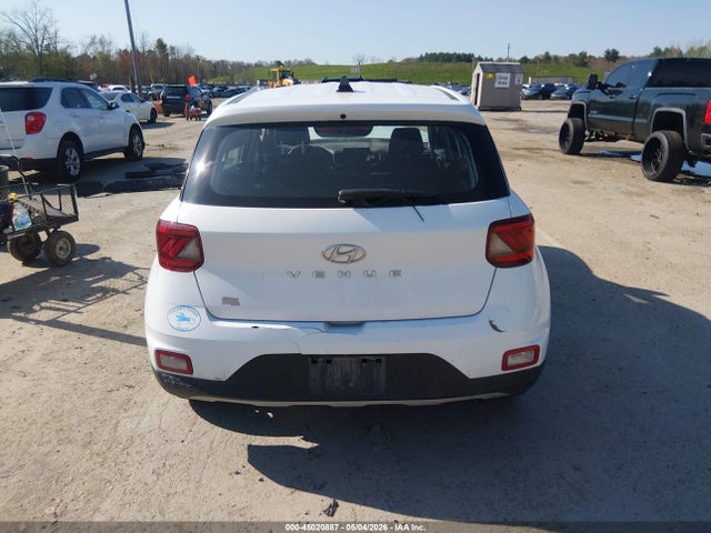 45020887 :رقم المزاد ، KMHRB8A34MU069423 vin ، 2021 Hyundai Venue Se مزاد بيع