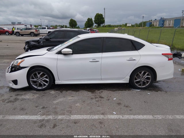 2015 Nissan Sentra Sr მანქანა იყიდება აუქციონზე, vin: 3N1AB7APXFY228527, აუქციონის ნომერი: 45020896