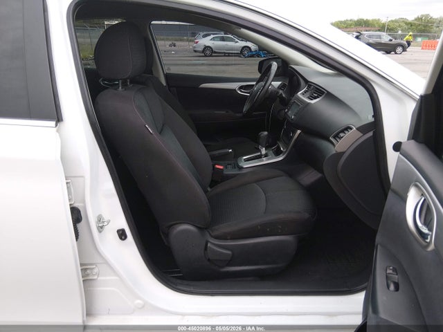 2015 Nissan Sentra Sr მანქანა იყიდება აუქციონზე, vin: 3N1AB7APXFY228527, აუქციონის ნომერი: 45020896