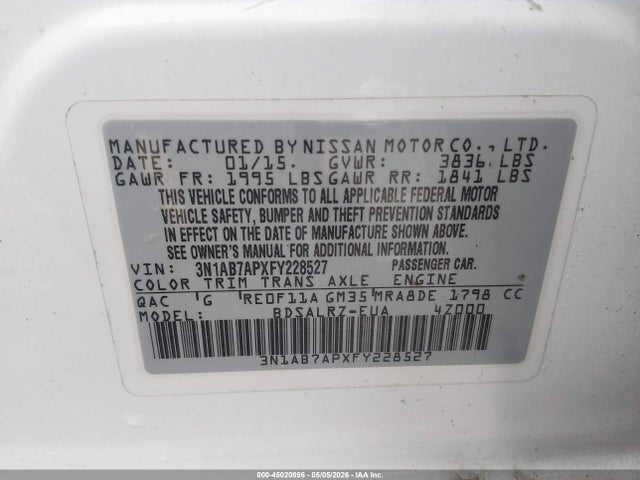2015 Nissan Sentra Sr მანქანა იყიდება აუქციონზე, vin: 3N1AB7APXFY228527, აუქციონის ნომერი: 45020896