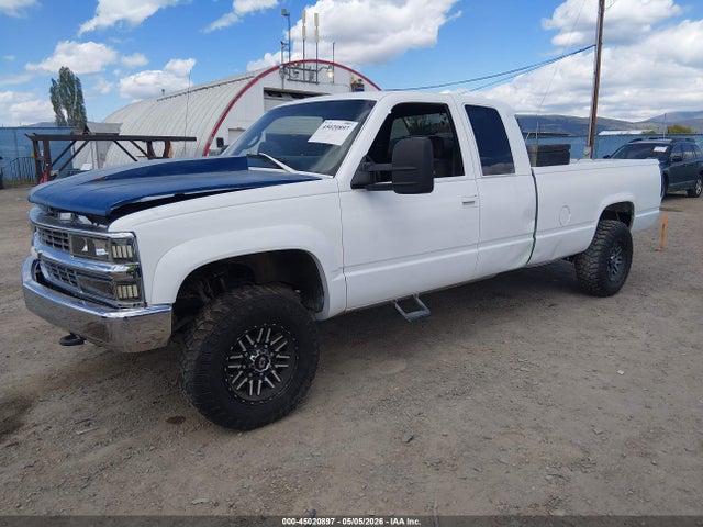 45020897 :رقم المزاد ، 1GCGK29R2WE100361 vin ، 1998 Chevrolet K2500 Fleetside مزاد بيع
