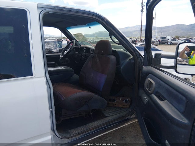 45020897 :رقم المزاد ، 1GCGK29R2WE100361 vin ، 1998 Chevrolet K2500 Fleetside مزاد بيع