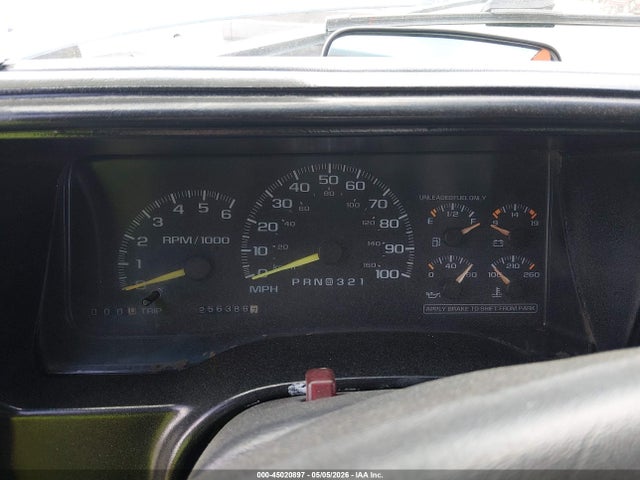 45020897 :رقم المزاد ، 1GCGK29R2WE100361 vin ، 1998 Chevrolet K2500 Fleetside مزاد بيع