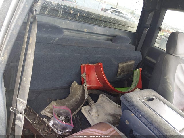 45020897 :رقم المزاد ، 1GCGK29R2WE100361 vin ، 1998 Chevrolet K2500 Fleetside مزاد بيع