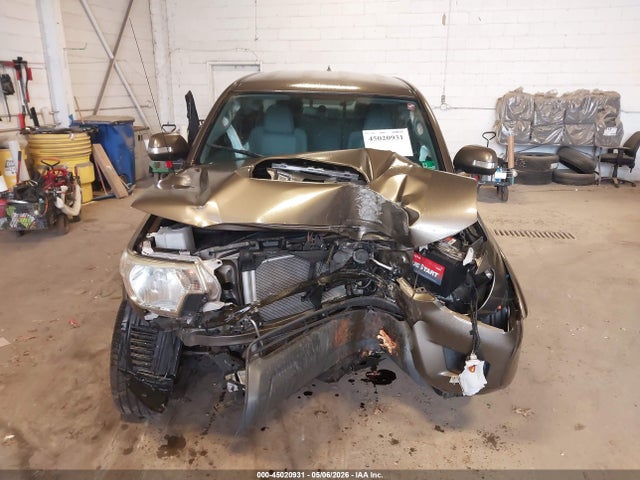 45020931 :رقم المزاد ، 3TMLU4EN6FM199378 vin ، 2015 Toyota Tacoma Base V6 مزاد بيع