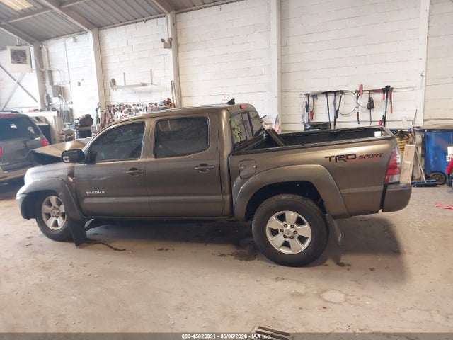 45020931 :رقم المزاد ، 3TMLU4EN6FM199378 vin ، 2015 Toyota Tacoma Base V6 مزاد بيع