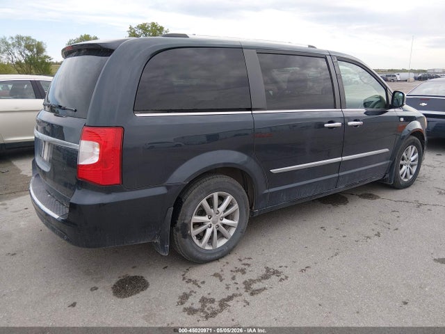 Продаж на аукціоні авто 2014 Chrysler Town & Country Touring-l 30th Anniversary, vin: 2C4RC1CG7ER413141, номер лоту: 45020971