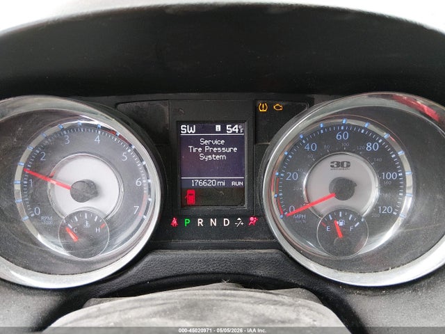 Продаж на аукціоні авто 2014 Chrysler Town & Country Touring-l 30th Anniversary, vin: 2C4RC1CG7ER413141, номер лоту: 45020971
