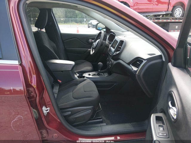 Продажа на аукционе авто 2019 Jeep Cherokee Latitude Fwd, vin: 1C4PJLCB4KD487421, номер лота: 45020998