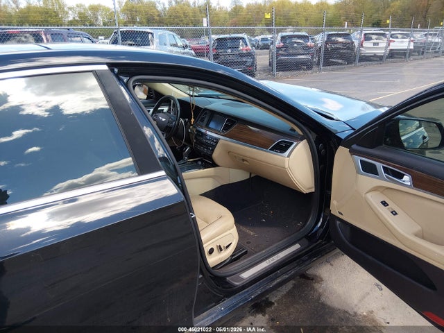 Продажа на аукционе авто 2015 Hyundai Genesis 3.8, vin: KMHGN4JE9FU069302, номер лота: 45021022