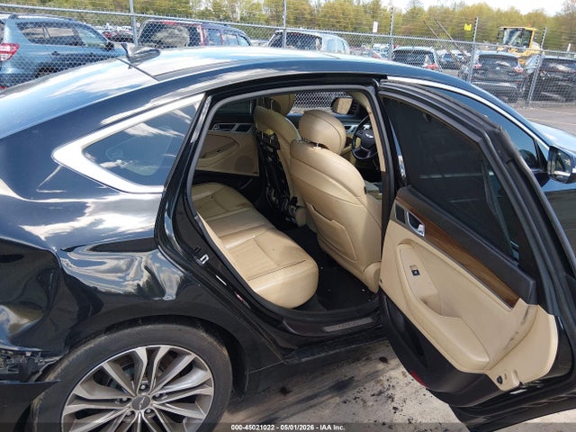 Продажа на аукционе авто 2015 Hyundai Genesis 3.8, vin: KMHGN4JE9FU069302, номер лота: 45021022