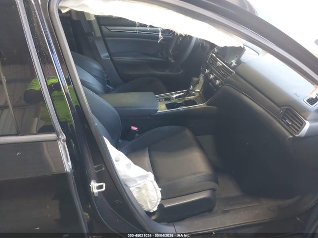 45021024 :رقم المزاد ، 1HGCV1F10KA148412 vin ، 2019 Honda Accord Lx مزاد بيع