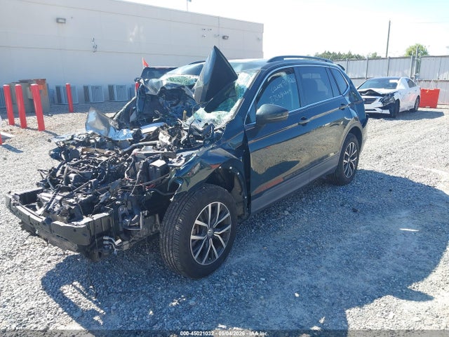 Aukcja sprzedaży 2019 Volkswagen Tiguan 2.0t Se/2.0t Sel/2.0t Sel R-line/2.0t Sel R-line Black, vin: 3VV3B7AX8KM040503, numer aukcji: 45021032
