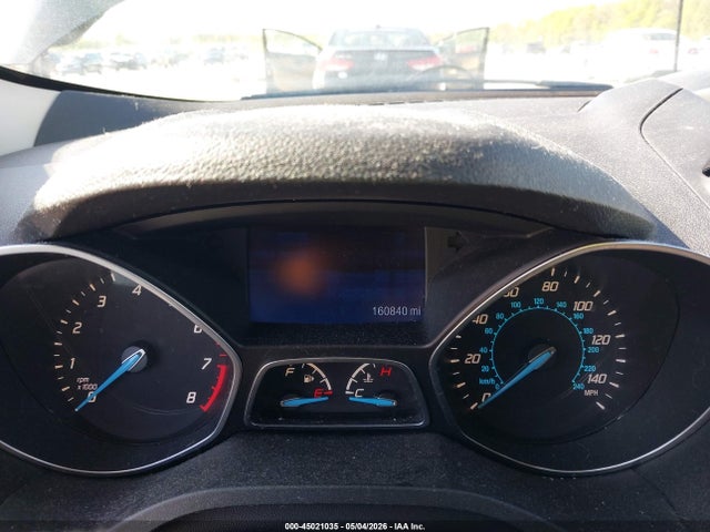 1FMCU9GXXFUA01923 Ford ESCAPE SE