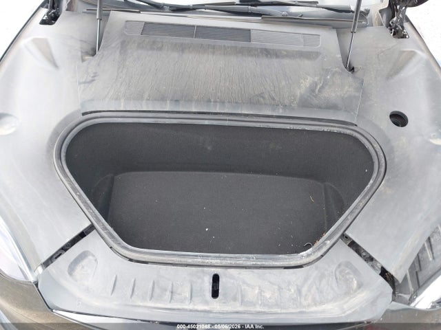 45021048 :رقم المزاد ، 5YJSA1E60NF468523 vin ، 2022 Tesla Model S Plaid Tri Motor All-wheel Drive مزاد بيع