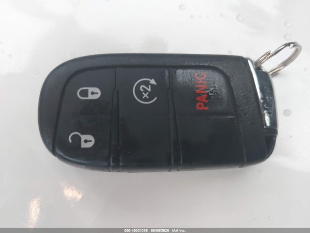 2026 Jeep Compass Latitude Altitude მანქანა იყიდება აუქციონზე, vin: 3C4NJDBN5TT197547, აუქციონის ნომერი: 45021055
