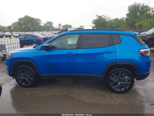 2026 Jeep Compass Latitude Altitude მანქანა იყიდება აუქციონზე, vin: 3C4NJDBN5TT197547, აუქციონის ნომერი: 45021055