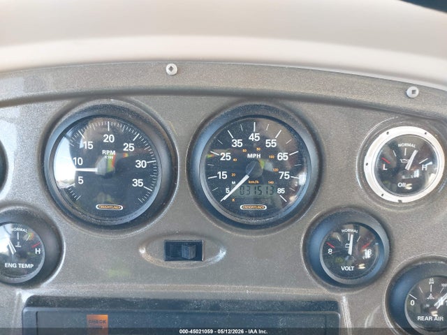 2002 Freightliner Chassis X Line Motor Home მანქანა იყიდება აუქციონზე, vin: 4UZAAJBV62CK33040, აუქციონის ნომერი: 45021059