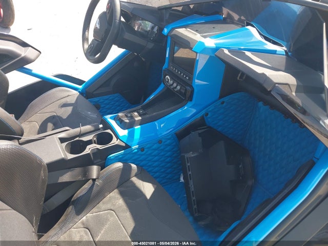 Polaris Slingshot R 2020 57XAARHB7L8138014 Image 5
