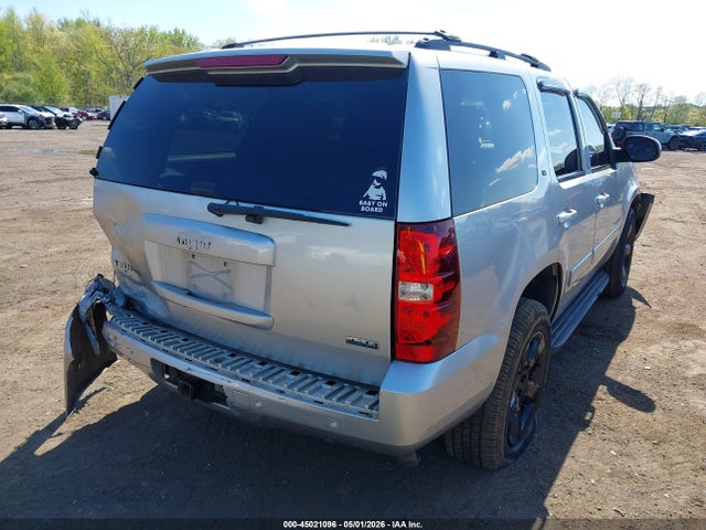 2011 Chevrolet Tahoe Lt მანქანა იყიდება აუქციონზე, vin: 1GNSKBE0XBR183551, აუქციონის ნომერი: 45021096