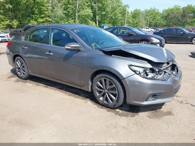 Продажа на аукционе авто 2017 Nissan Altima 2.5 Sl, vin: 1N4AL3AP5HC256837, номер лота: 45021117