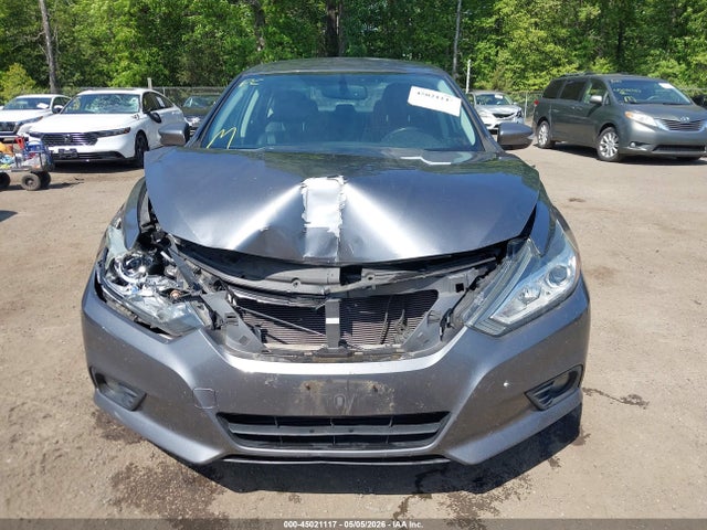 Продажа на аукционе авто 2017 Nissan Altima 2.5 Sl, vin: 1N4AL3AP5HC256837, номер лота: 45021117
