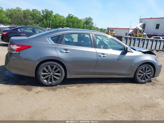 Продажа на аукционе авто 2017 Nissan Altima 2.5 Sl, vin: 1N4AL3AP5HC256837, номер лота: 45021117
