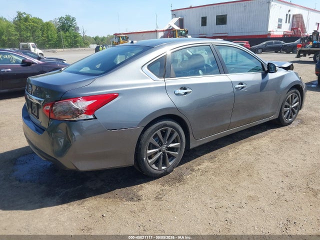 Продажа на аукционе авто 2017 Nissan Altima 2.5 Sl, vin: 1N4AL3AP5HC256837, номер лота: 45021117