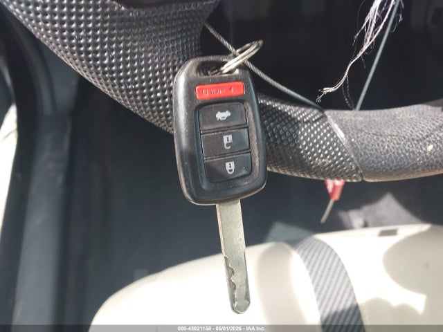 45021159 :رقم المزاد ، 19XFC2F53GE226325 vin ، 2016 Honda Civic Lx مزاد بيع