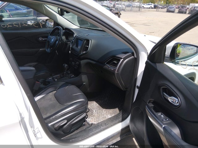 45021220 :رقم المزاد ، 1C4PJMLN0KD213696 vin ، 2019 Jeep Cherokee Latitude Plus 4x4 مزاد بيع