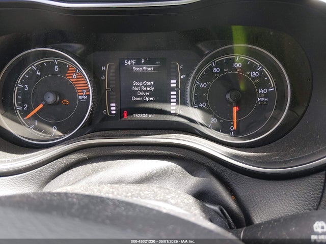 45021220 :رقم المزاد ، 1C4PJMLN0KD213696 vin ، 2019 Jeep Cherokee Latitude Plus 4x4 مزاد بيع