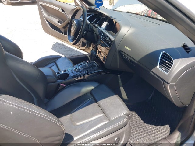 45021223 :رقم المزاد ، WAUVGAFH4BN003748 vin ، 2011 Audi S5 3.0 Premium Plus مزاد بيع