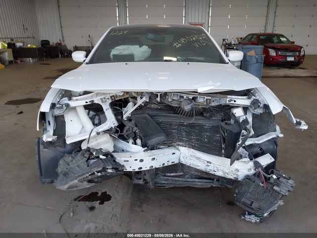45021229 :رقم المزاد ، 2C3CCAGG5EH378190 vin ، 2014 Chrysler 300 300s مزاد بيع