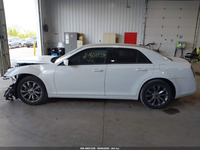 45021229 :رقم المزاد ، 2C3CCAGG5EH378190 vin ، 2014 Chrysler 300 300s مزاد بيع