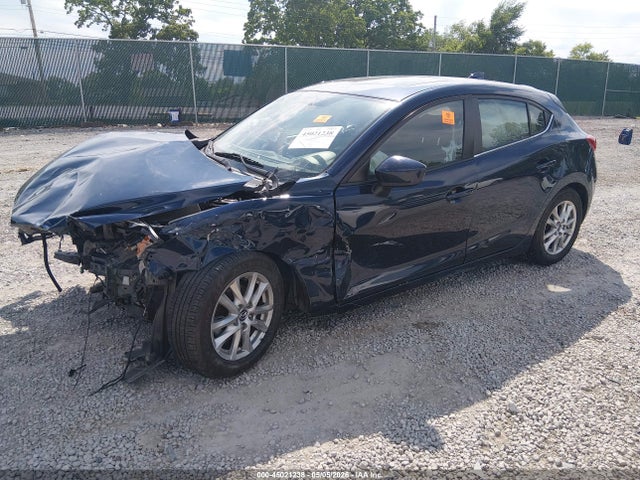 45021238 :رقم المزاد ، 3MZBM1L73FM176894 vin ، 2015 Mazda Mazda3 مزاد بيع