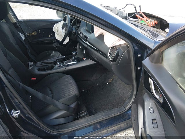 45021238 :رقم المزاد ، 3MZBM1L73FM176894 vin ، 2015 Mazda Mazda3 مزاد بيع