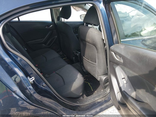 45021238 :رقم المزاد ، 3MZBM1L73FM176894 vin ، 2015 Mazda Mazda3 مزاد بيع