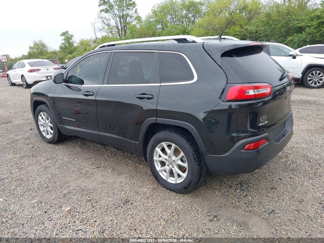 2015 Jeep Cherokee Latitude მანქანა იყიდება აუქციონზე, vin: 1C4PJMCB2FW674768, აუქციონის ნომერი: 45021253