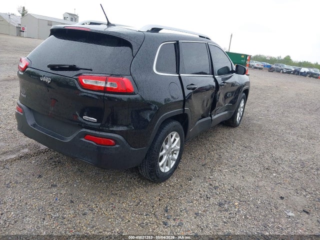 2015 Jeep Cherokee Latitude მანქანა იყიდება აუქციონზე, vin: 1C4PJMCB2FW674768, აუქციონის ნომერი: 45021253