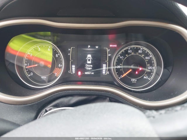 2015 Jeep Cherokee Latitude მანქანა იყიდება აუქციონზე, vin: 1C4PJMCB2FW674768, აუქციონის ნომერი: 45021253