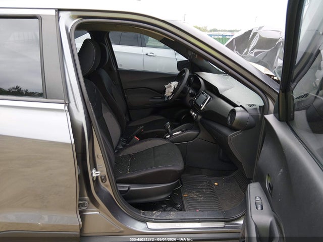 45021272 :رقم المزاد ، 3N1CP5CU2JL528473 vin ، 2018 Nissan Kicks S مزاد بيع
