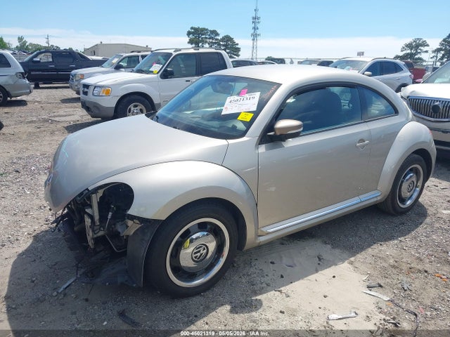 Продаж на аукціоні авто 2012 Volkswagen Beetle 2.5l, vin: 3VWJP7AT7CM645700, номер лоту: 45021319
