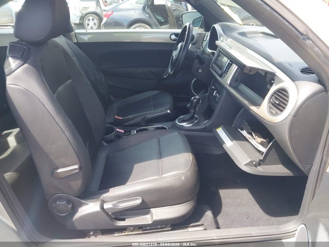 Продаж на аукціоні авто 2012 Volkswagen Beetle 2.5l, vin: 3VWJP7AT7CM645700, номер лоту: 45021319