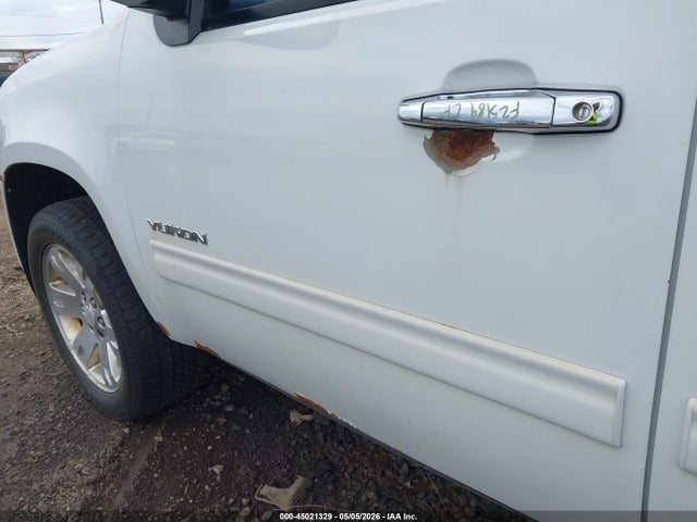 Auction sale of the 2011 Gmc Yukon Slt, vin: 1GKS2CE05BR209296, lot number: 45021329