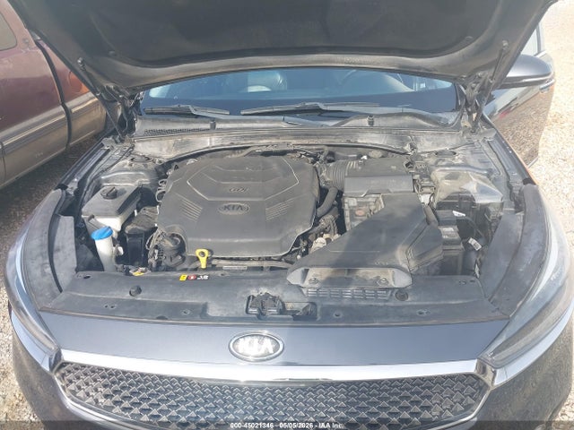 2018 Kia Cadenza Premium მანქანა იყიდება აუქციონზე, vin: KNALB4J1XJ5120458, აუქციონის ნომერი: 45021346