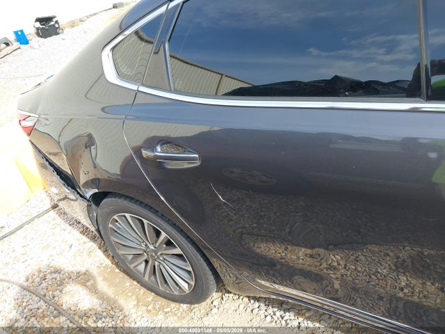 2018 Kia Cadenza Premium მანქანა იყიდება აუქციონზე, vin: KNALB4J1XJ5120458, აუქციონის ნომერი: 45021346
