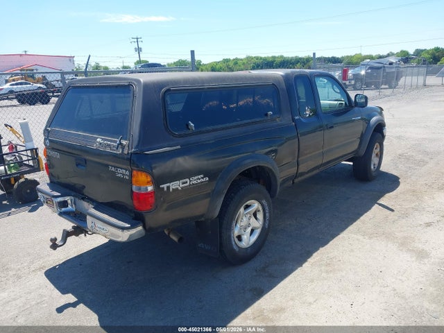 45021366 :رقم المزاد ، 5TEWN72N21Z852042 vin ، 2001 Toyota Tacoma Base V6 مزاد بيع
