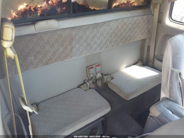 45021366 :رقم المزاد ، 5TEWN72N21Z852042 vin ، 2001 Toyota Tacoma Base V6 مزاد بيع