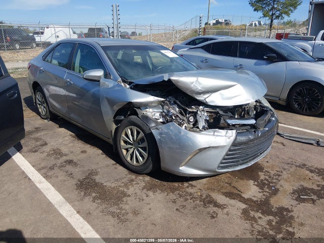 Aukcja sprzedaży 2015 Toyota Camry Le, vin: 4T1BF1FK7FU087527, numer aukcji: 45021399