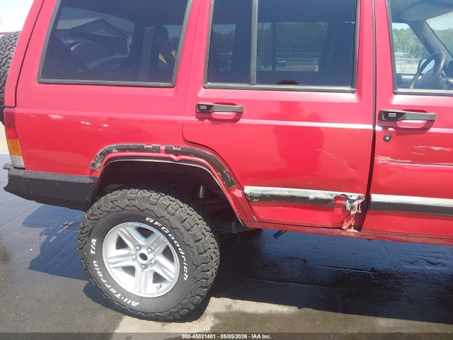 Продажа на аукционе авто 2001 Jeep Cherokee Sport, vin: 1J4FT48S21L581073, номер лота: 45021401